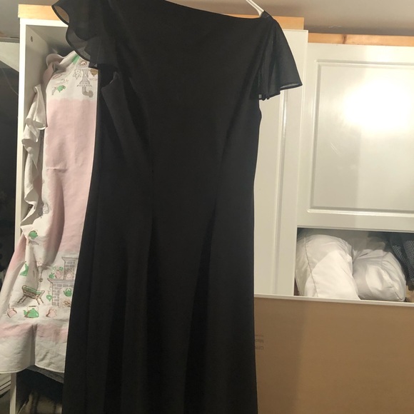 Tradition size 10 little black dress. - Picture 4 of 6